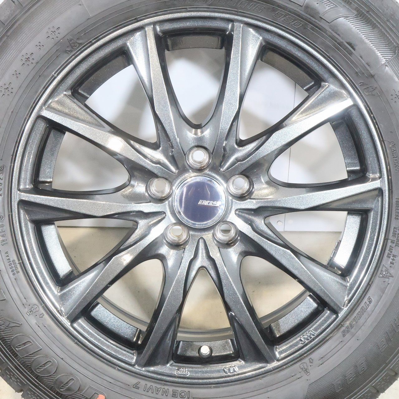 アルミホイール ロッキー ライズHEV 16×6J 5穴PCD100 ET42 新車外し 美品】トヨタ ライズ ハイブリッド G 純正 16in 6J +40