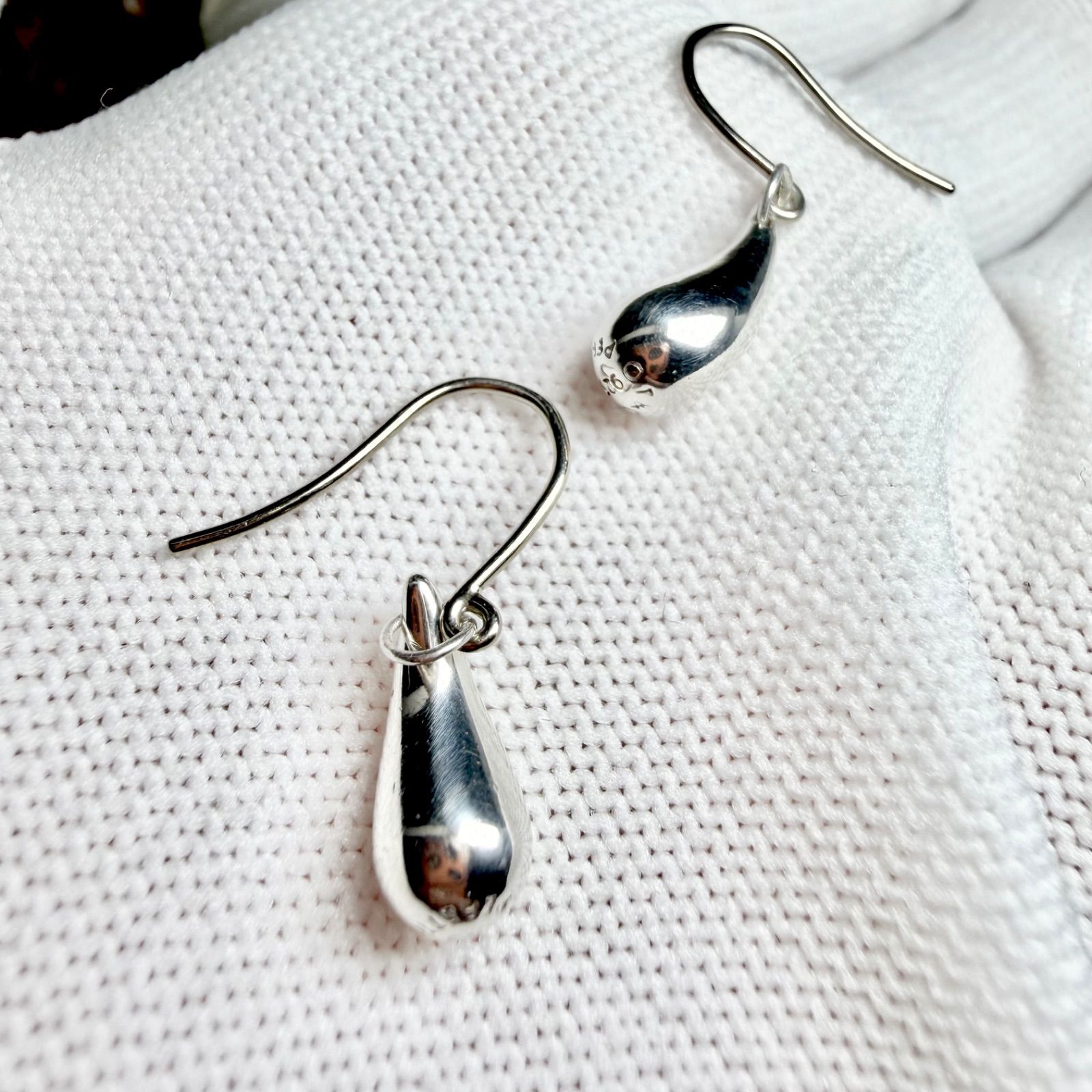 新品仕上済 Tiffany&Co. ティファニー ティアドロップ ピアス シルバー