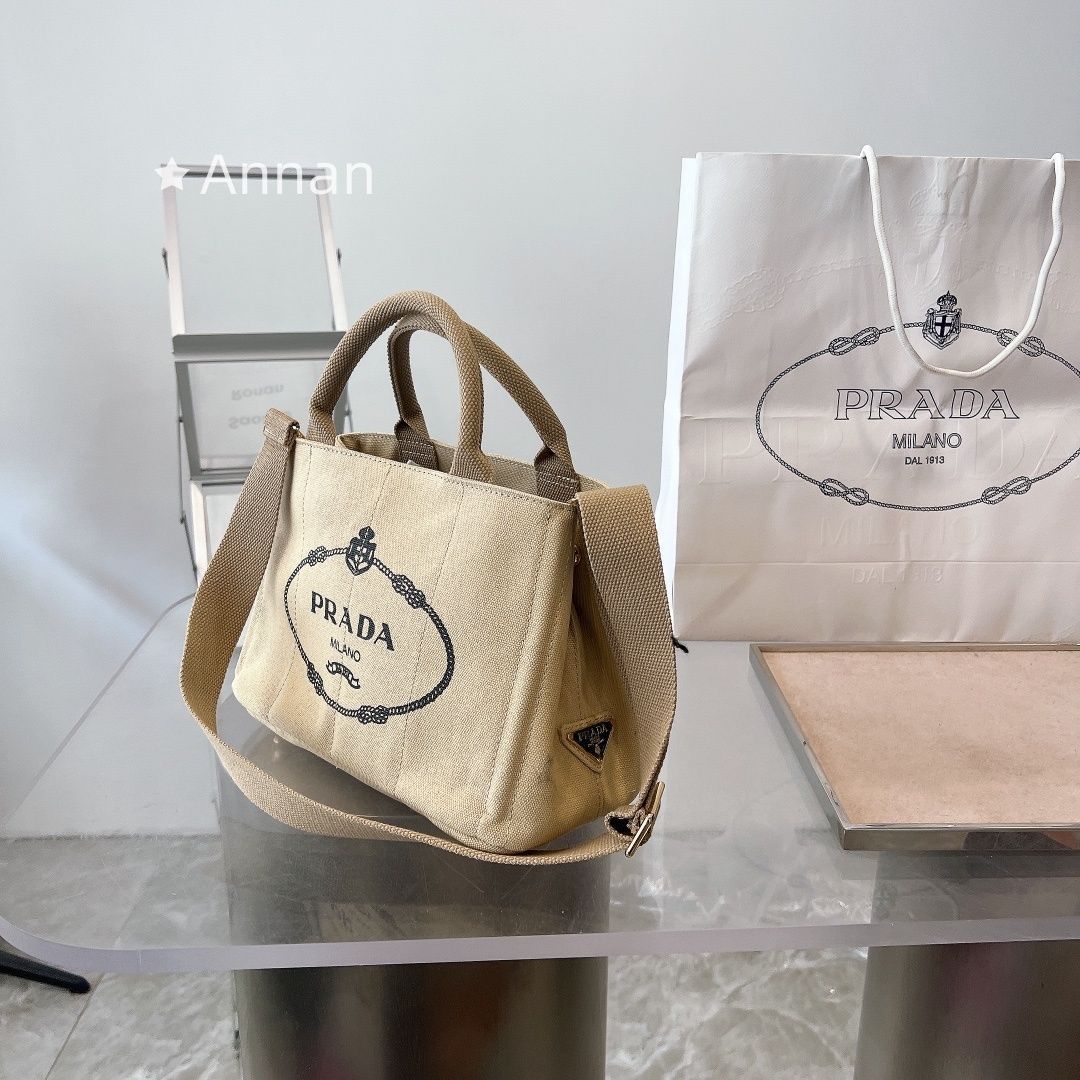 最終値下げ レディース PRADA プラダ ハンドバッグ - メルカリ