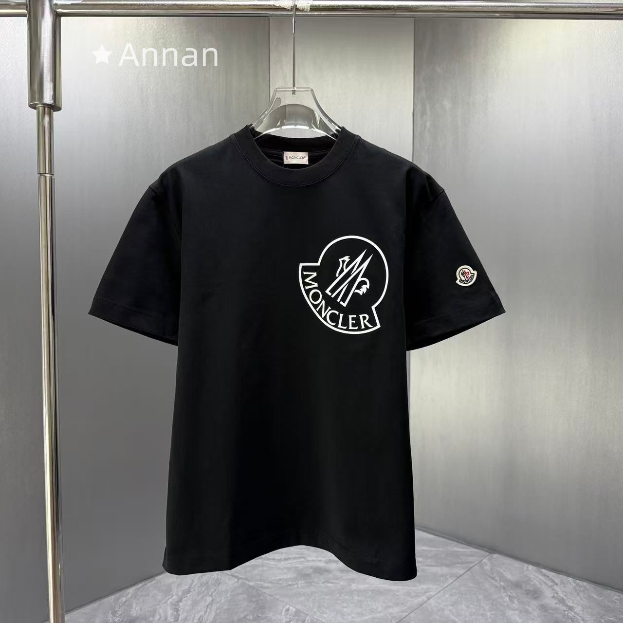 MONCLER Tシャツ 美品 【公式通販】