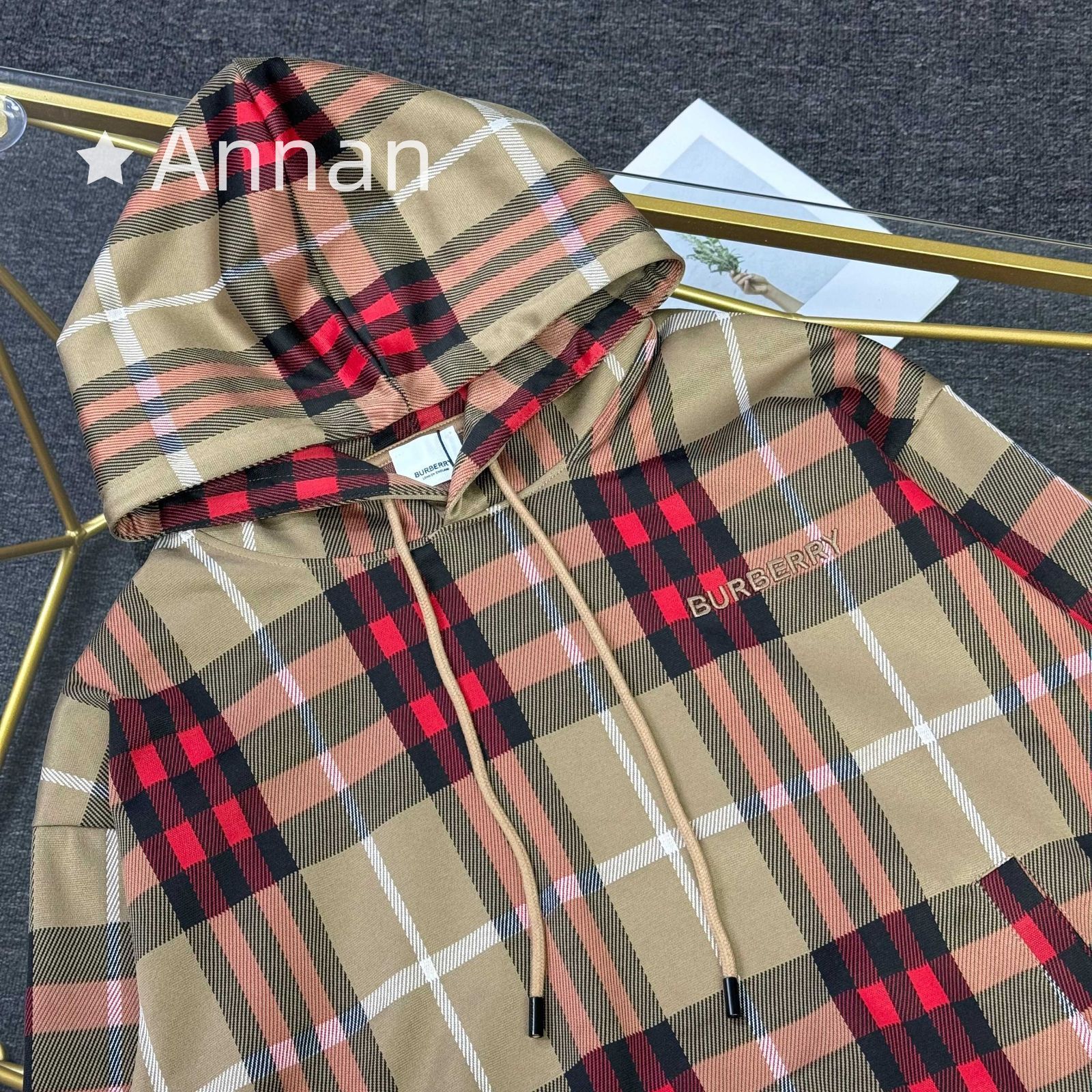 限定 新品未使用品 本日限定！本日限定！新品 タグ付 BURBERRY 
