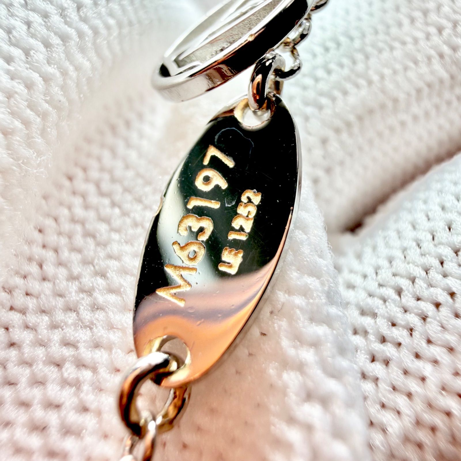 LOUIS VUITTON ルイヴィトン エセンシャルV ネックレス M63197 保存袋 