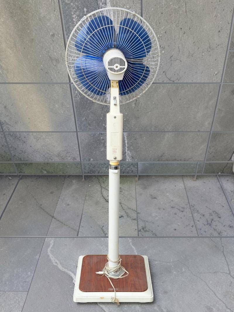 東芝　レトロ扇風機 D-40SA 東芝 レトロ 扇風機 S-40DE 羽根径40cm 木目調 スタンドファン ブルー