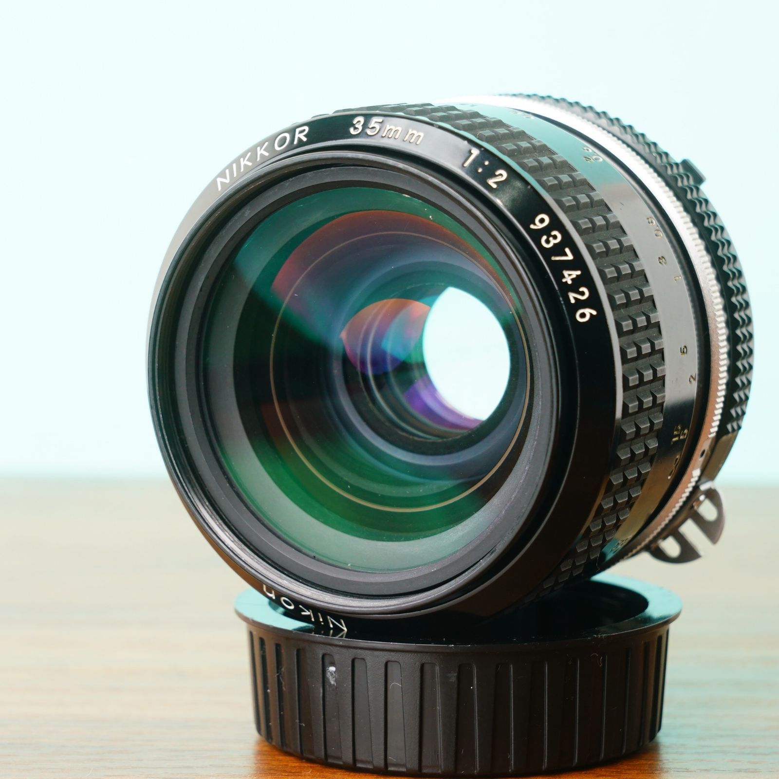 ニコン Ai Nikkor 35mm F2 オールドレンズ レンズフード付330 ニコン Ai Nikkor 35mm F2 オールドレンズ 純正レンズフード付き #330