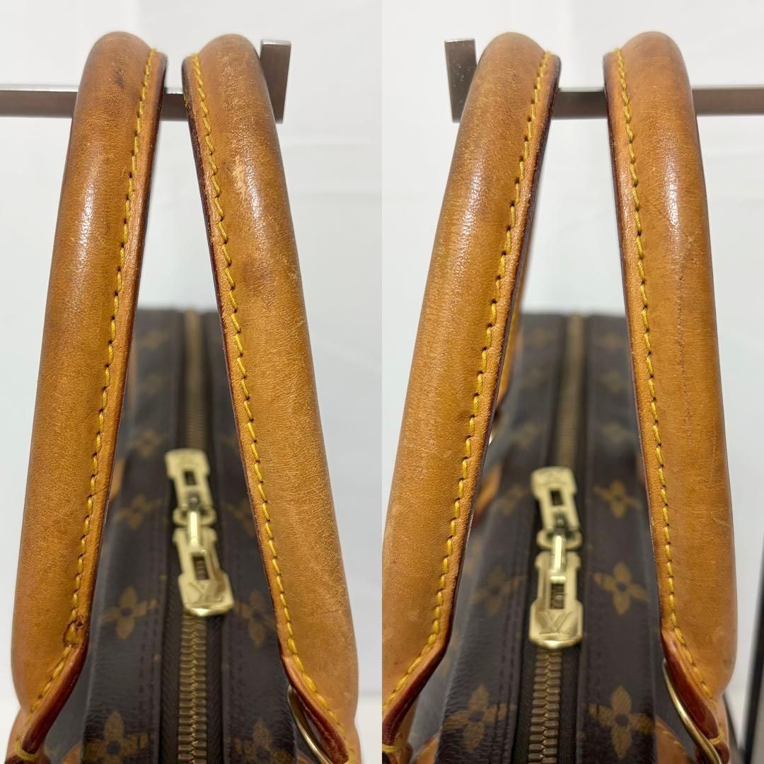 Louis Vuitton ルイヴィトン ポルトドキュマン ヴォワヤージュ 