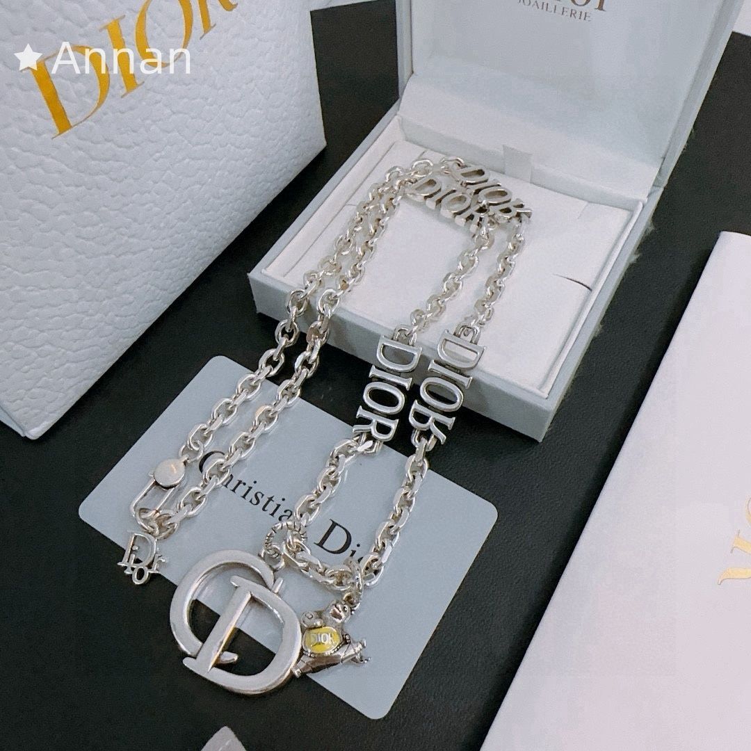 未使用品】最終値下げ 新品！新品 CHRISTIAN DIOR クリスチャン 