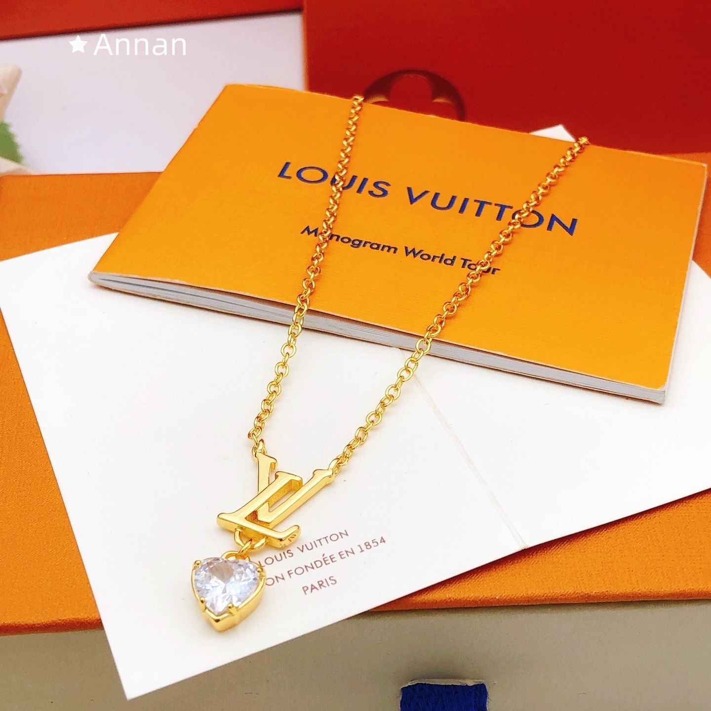 新品 希少 超美品 新品 LV LOUIS VUITTON ルイヴィトンネックレス 