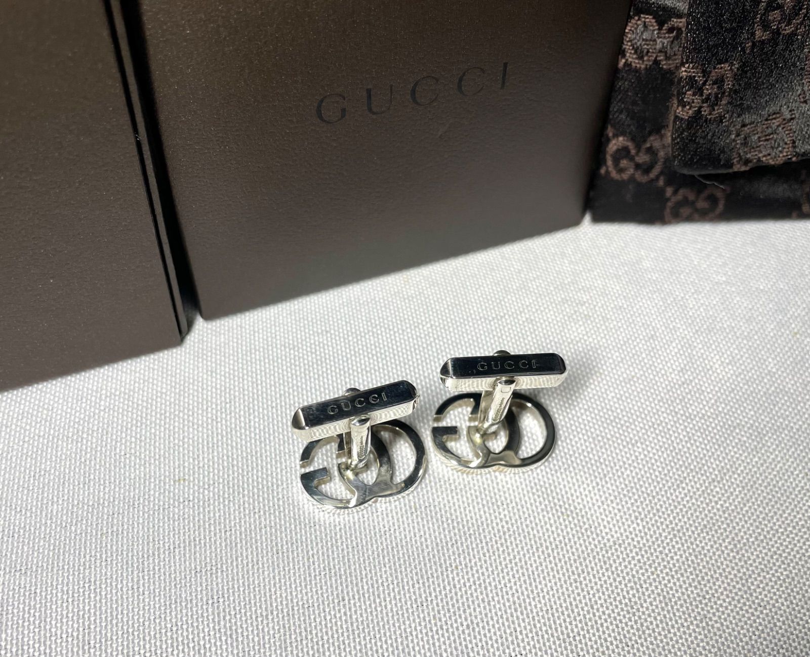 グッチ インターロッキングG GG ロゴ スターリングシルバー925カフス 