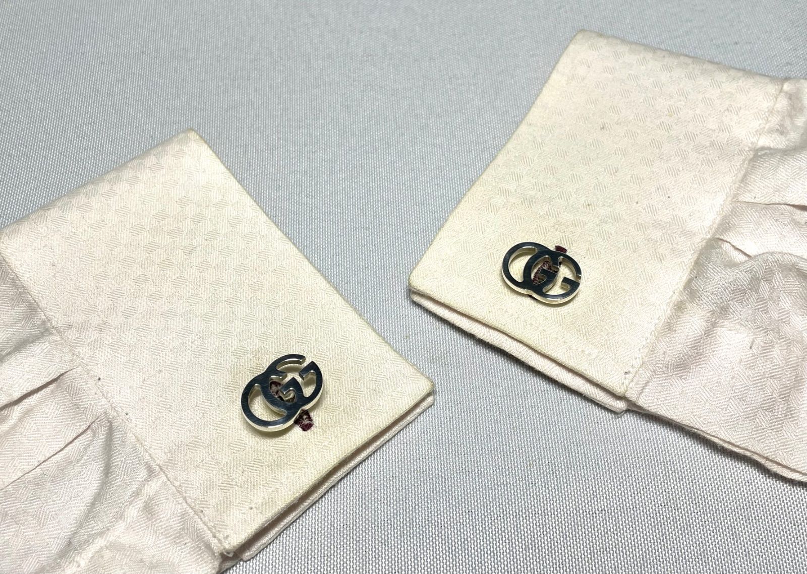美品✨グッチ　カフス　カフリンクス　インターロッキング　シルバー925 GUCCI（グッチ） カフスボタン Interlocking G Silver Cufflinks