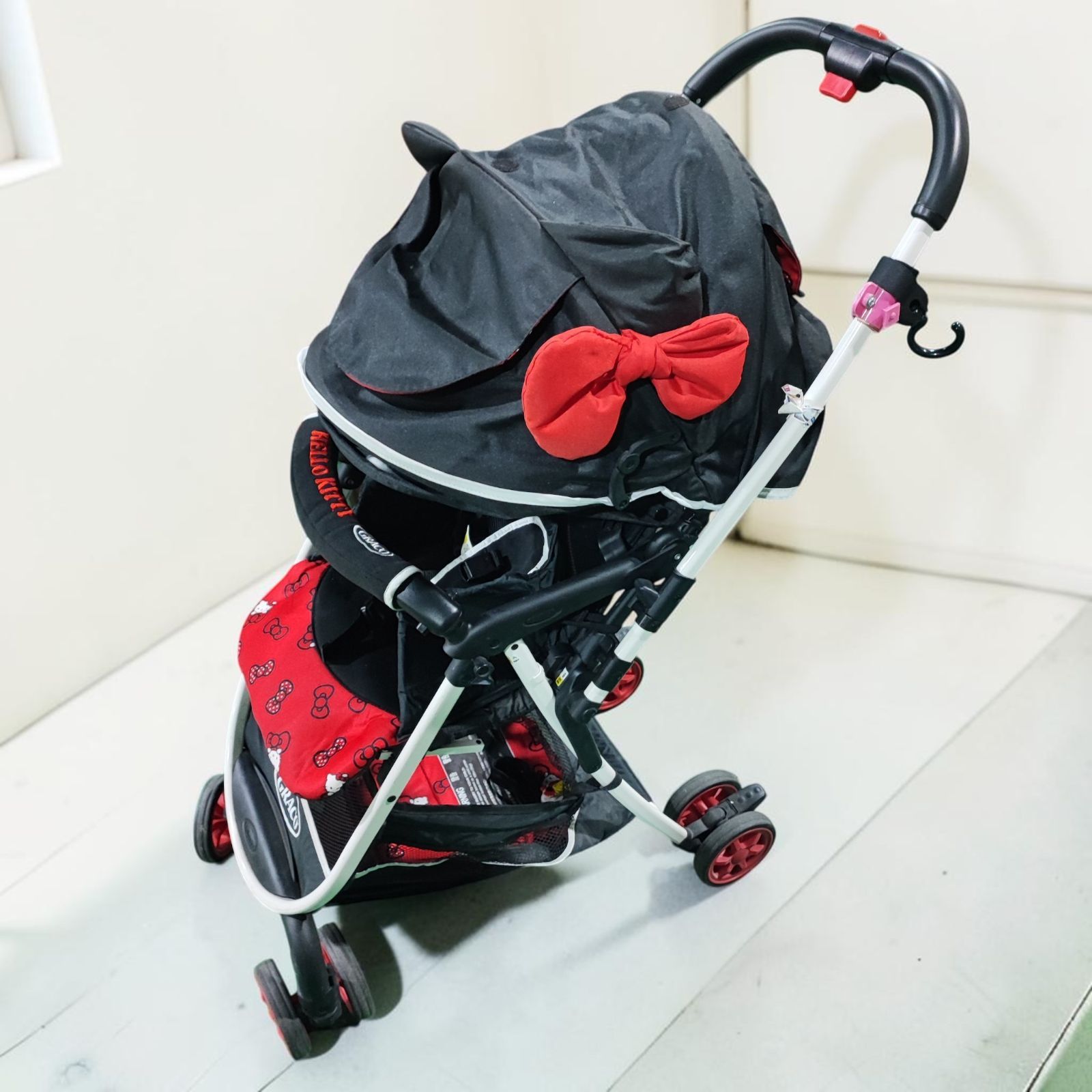 GRACO グレコ HELLO KITTY ハローキティ A型両対面ベビーカー シティ