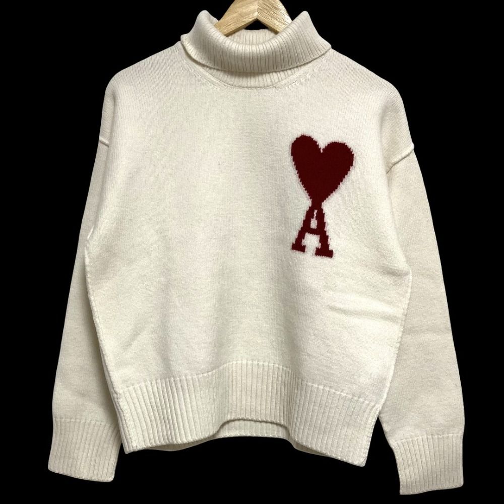 美品 AMI PARIS アミパリス RED ADC SWEATER タートルネック ハートロゴ ニットセーター XSサイズ オフホワイト レディース 古着 中古 USED 美品 AMI PARIS アミパリス RED ADC SWEATER タートルネック ハート