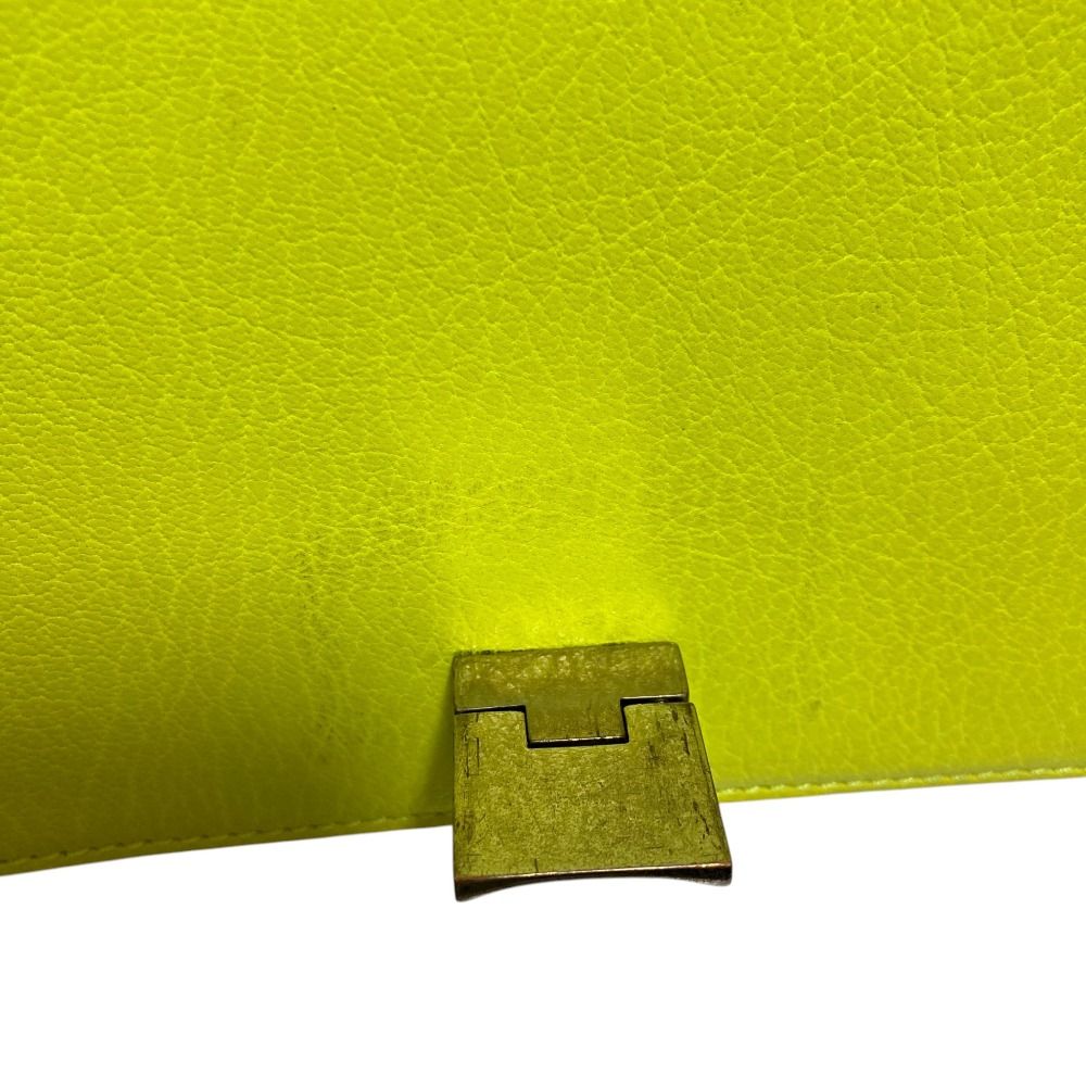 JIMMY CHOO ジミーチュウ REBEL SOFT MINI チェーンショルダーバッグ ネオンイエロー  レディース 古着 中古 USED JIMMY CHOO ジミーチュウ REBEL SOFT MINI チェーンショルダーバッグ