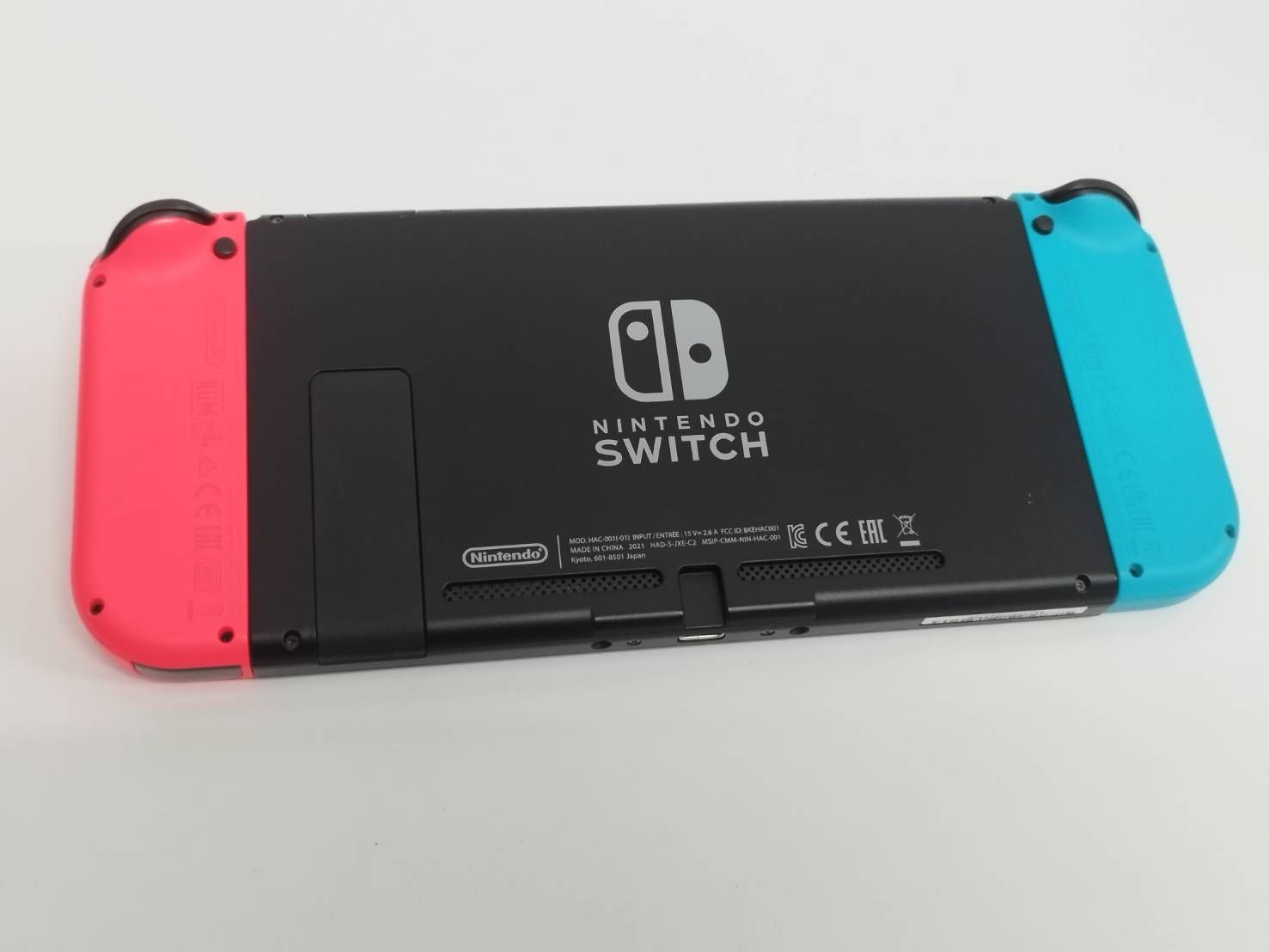 【2台まとめ売り】Nintendo Switch HAC-001(-01)/HAD-S-KABAH2023年製と2025年製 2台まとめ売り】Nintendo Switch HAC-001/HAC-S-KABAA 【公式通販】