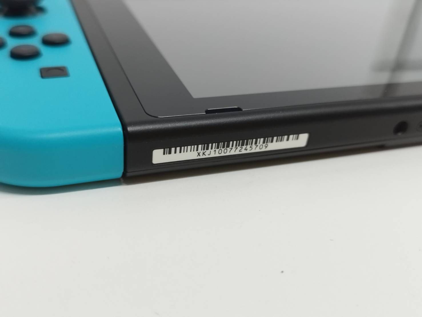 良品】Nintendo Switch HAC-001(-01)/2021年製/バッテリー強化版〈HAD 