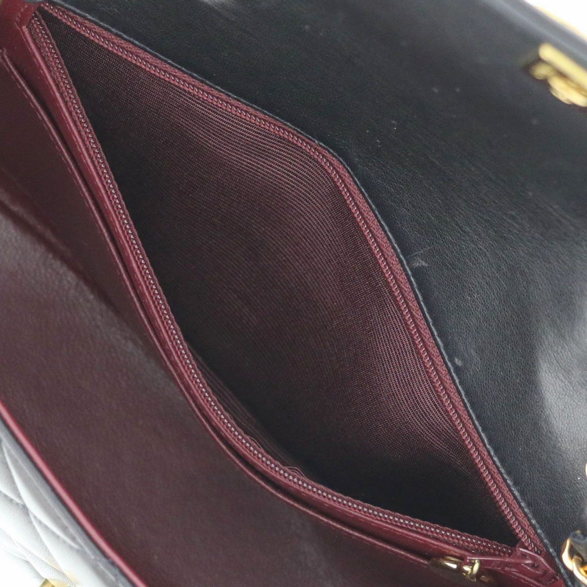 CHANEL シャネル ダイアナ 22 マトラッセ チェーンショルダーバッグ ショルダーバッグ A01164 ラムスキン ブラック  レディース【中古】 CHANEL シャネル ダイアナ 22 マトラッセ チェーンショルダーバッグ