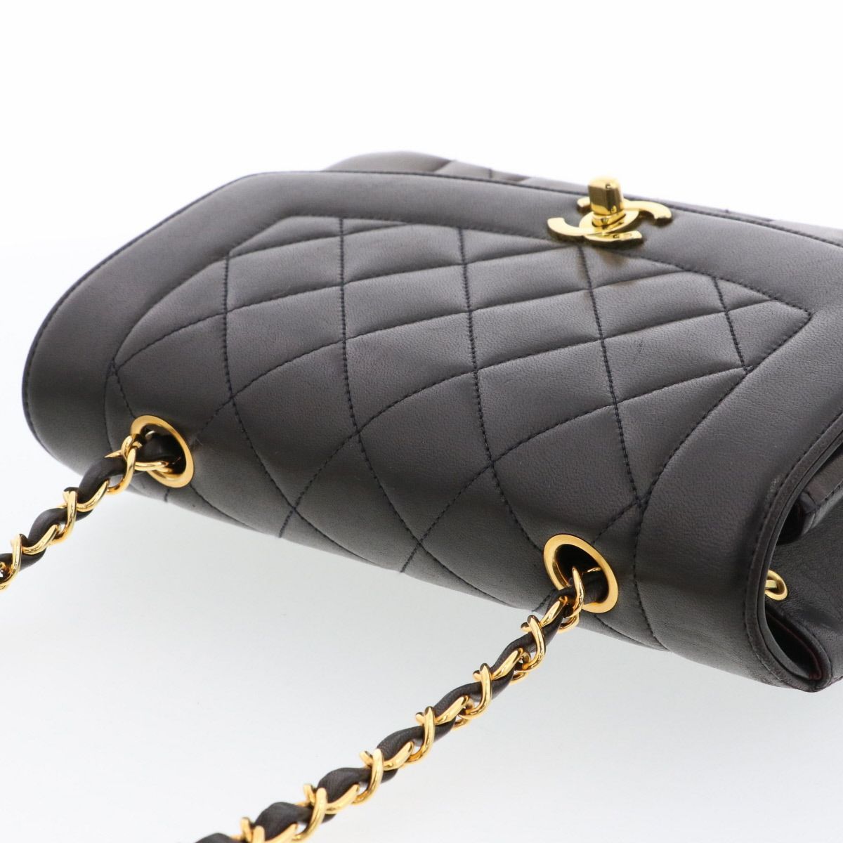 CHANEL シャネル ダイアナ 22 マトラッセ チェーンショルダーバッグ ショルダーバッグ A01164 ラムスキン ブラック  レディース【中古】 シャネルダイアナ チェーンショルダー 22cm 42976 ブラック レディース