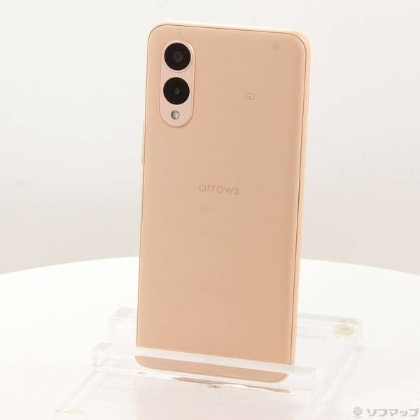 ソフマップ 〔中古品〕 arrows We2 64GB ライトオレンジ FCG02 au SIM