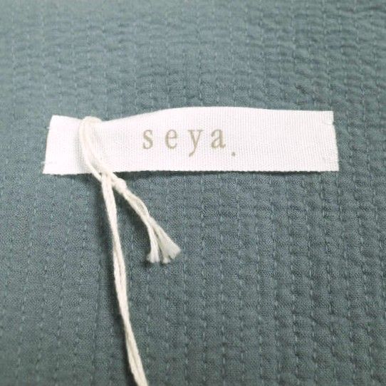 seya. セヤ 20SS 日本製 COLLARLESS JACKET SASHIKO TRIPLE COTTON カラーレスジャケット 刺し子トリプルコットン BW06-4 L BLUE GREY 定価86,680円 Season#06 ノーカラー Cristaseya アウター【新古品】【中古】【seya.】 新品 seya. セヤ 20SS 日本製 COLLARLESS JACKET SASHIKO TRIPLE