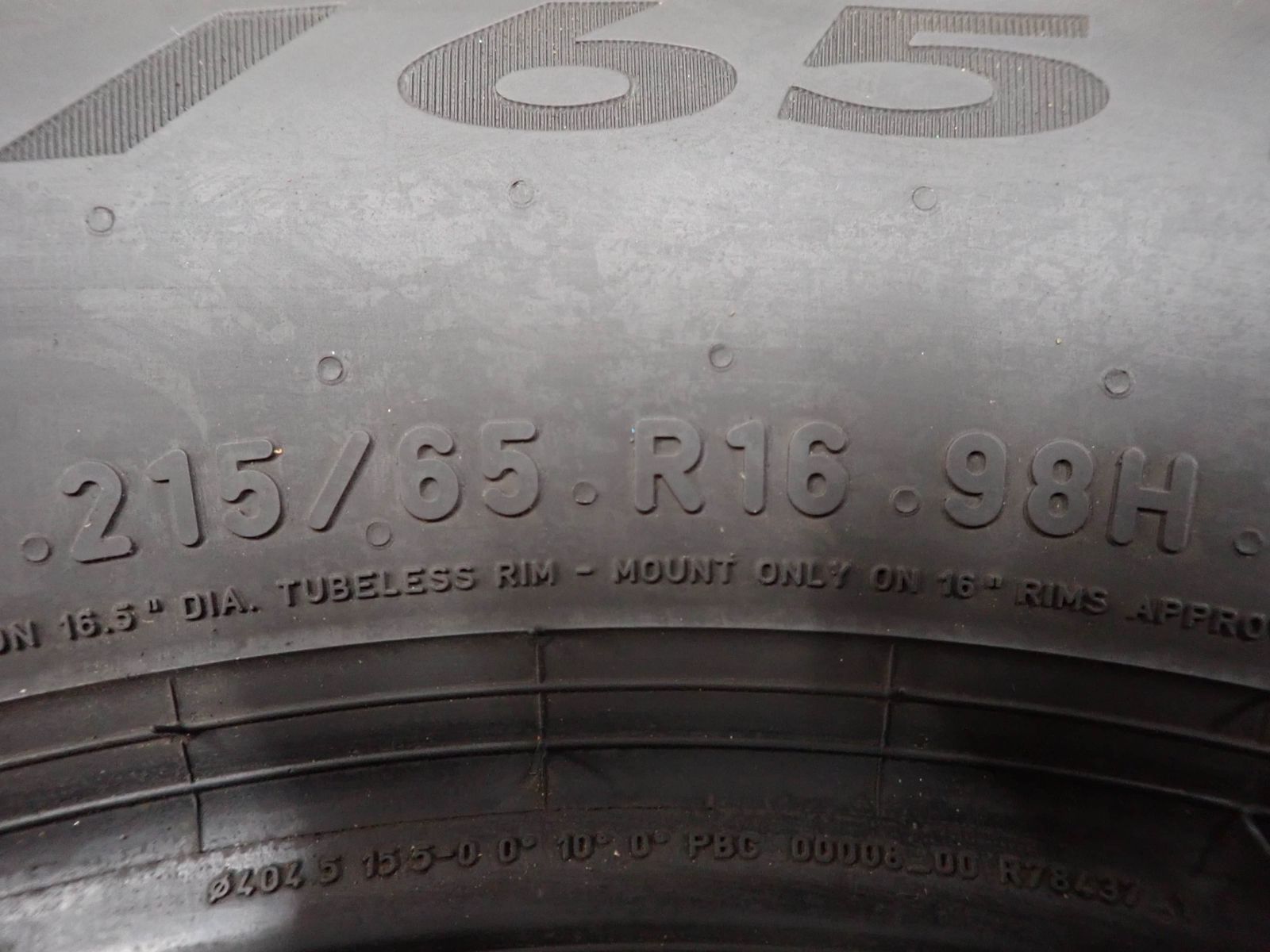 夏4本SET 会社宛 送料無料 215/65R16 98H ピレリ パワジー 2024年製 
