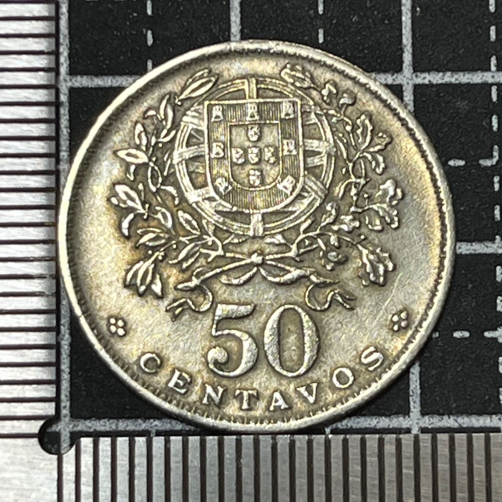 1965年50センターボ　硬貨　古銭　 古銭】1965年 ポルトガル 50センターボ白銅貨 自由の女神と国章
