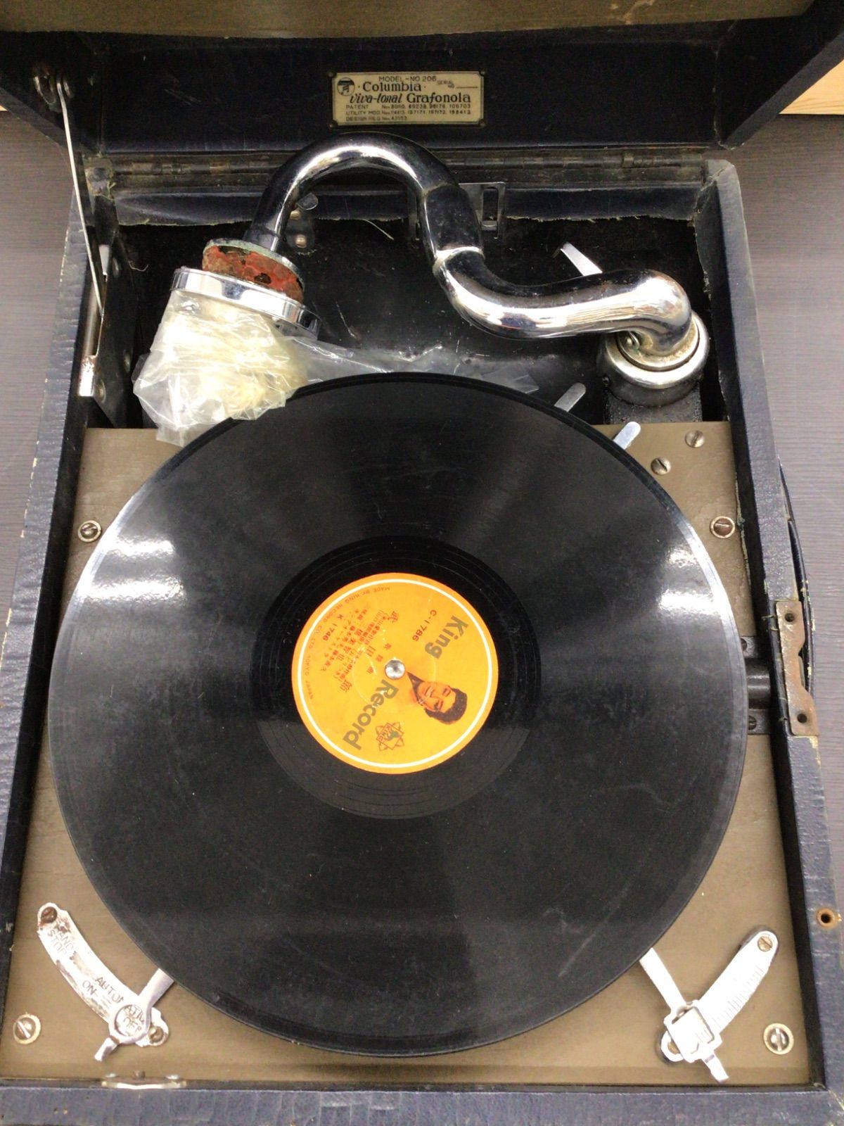 中古・現状品】コロムビア 蓄音機 viva-tonal Grafonola NO