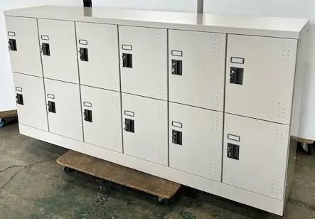 【東京都限定送料3300円も可】コクヨ 12人用スクールロッカー 個人ロッカー オフィス家具 学校 貴重品入れ 鍵付 個人ロッカー