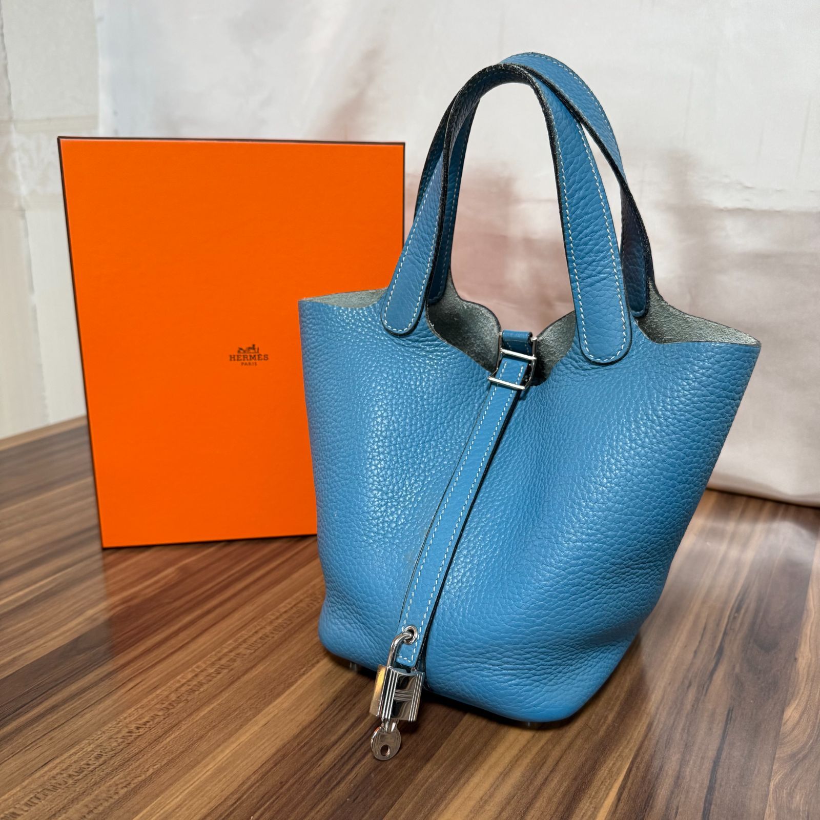 ⭐️美品⭐️HERMES エルメス ピコタンロックPM ブルージーン ▢R刻印 