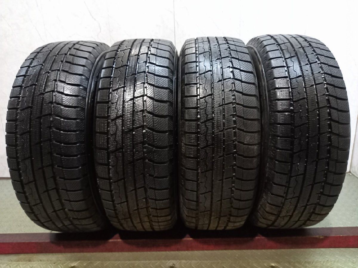 【走行短め】TOYO Winter TRANPATH TX 215/65R16 16インチ スタッドレス 4本 22年製 アルファード ヴェルファイア エルグランド等 (KTC442) クレジットカード QRコード決済可能 走行短め】TOYO Winter TRANPATH TX 215/65R16 16インチ スタッドレス