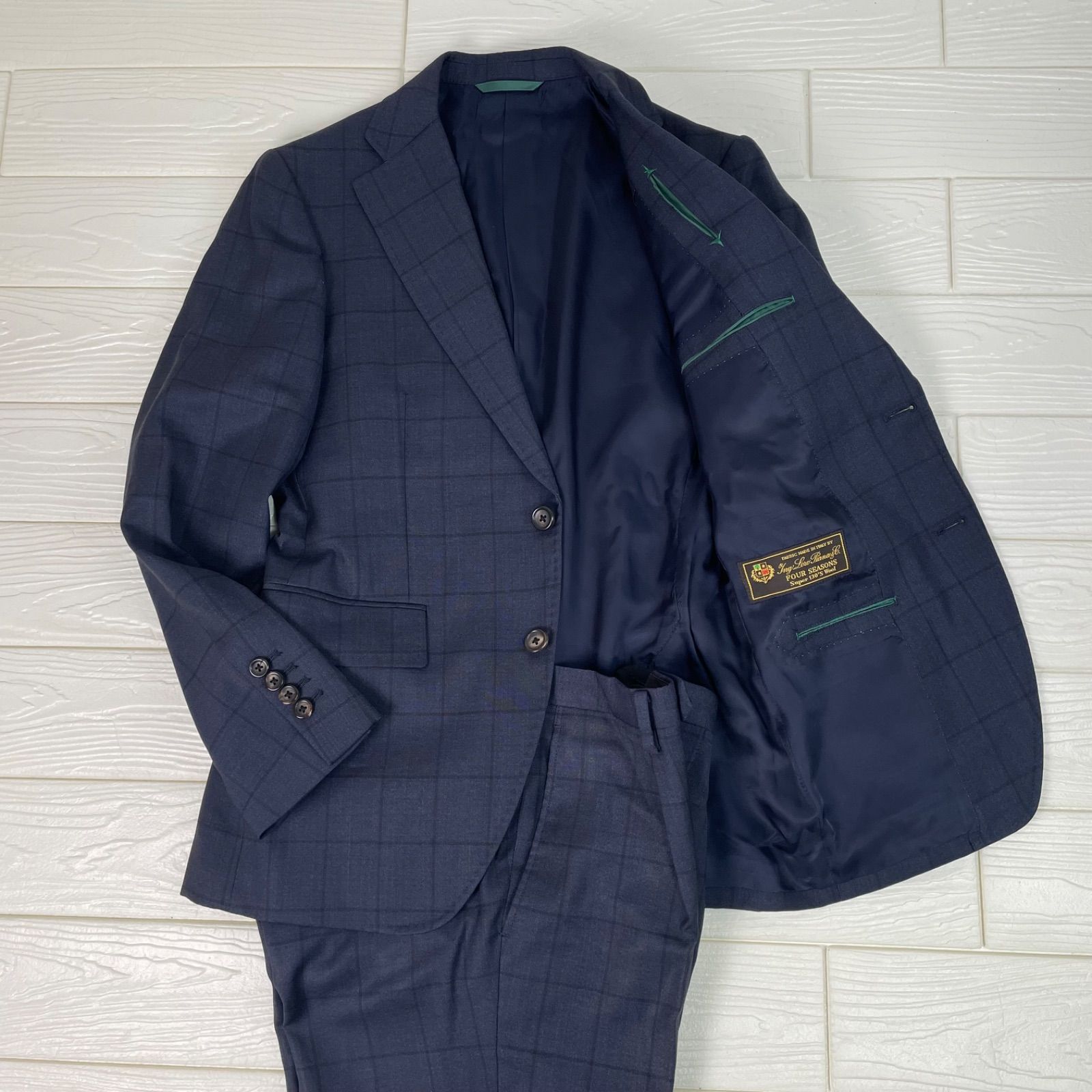 Janecostellazione ジャンコステラッツォーネ× ロロ・ピアーナ（Loro