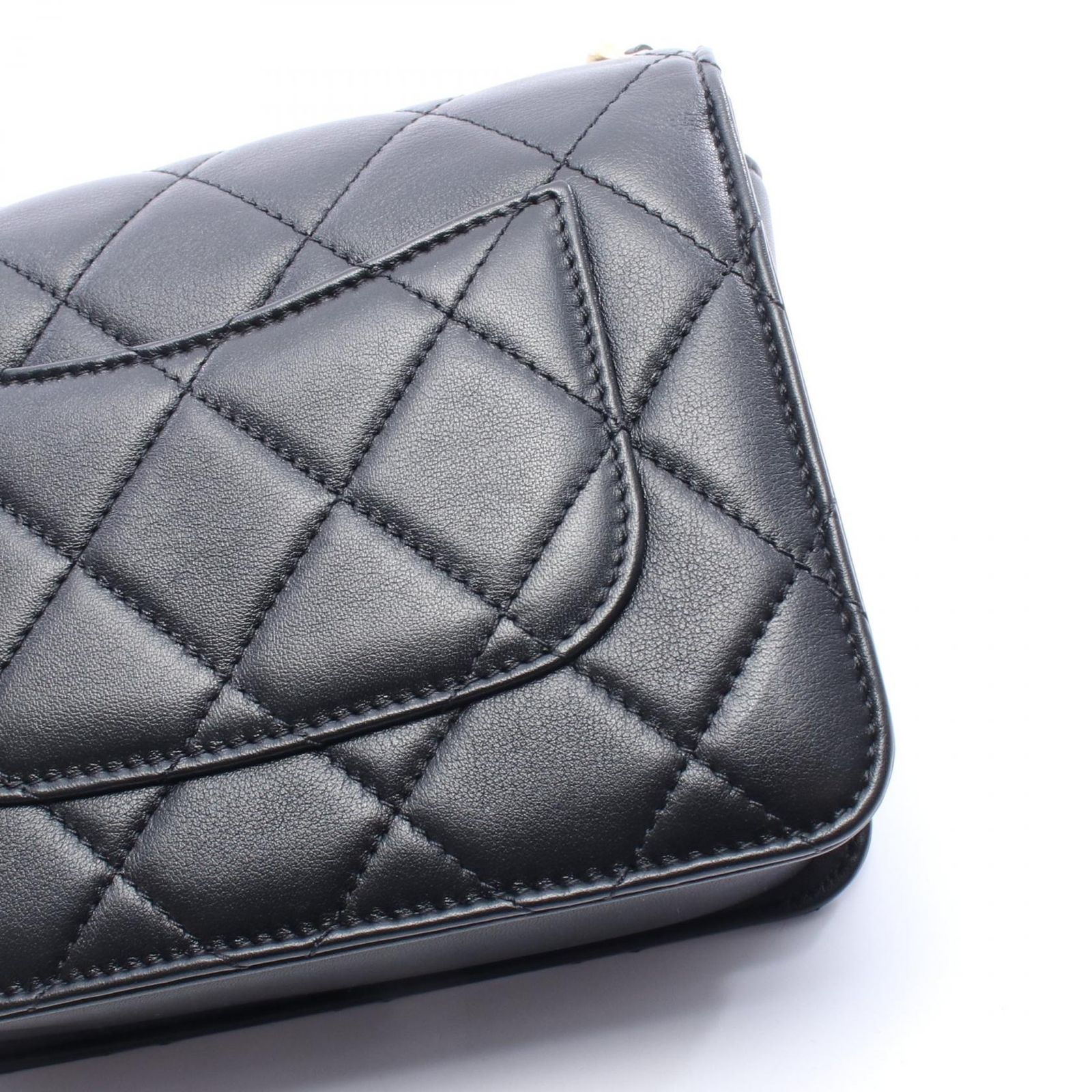 シャネル CHANEL ショルダーバッグ マトラッセ AS1889 ブラック レザー
