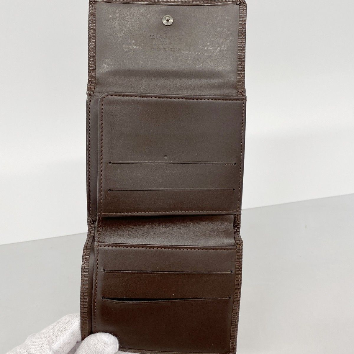 【6dc3650-k】ルイヴィトン 三つ折り財布 エピ ポルトモネビエカルトクレディ M6348D モカ【中古】レディース 6dc3650-k】ルイヴィトン 三つ折り財布 エピ ポルトモネビエカルト