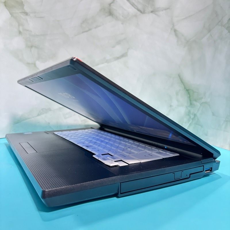 新生活応援価格♪【Office付】富士通✨6世代爆速i5✨Windows11ノート