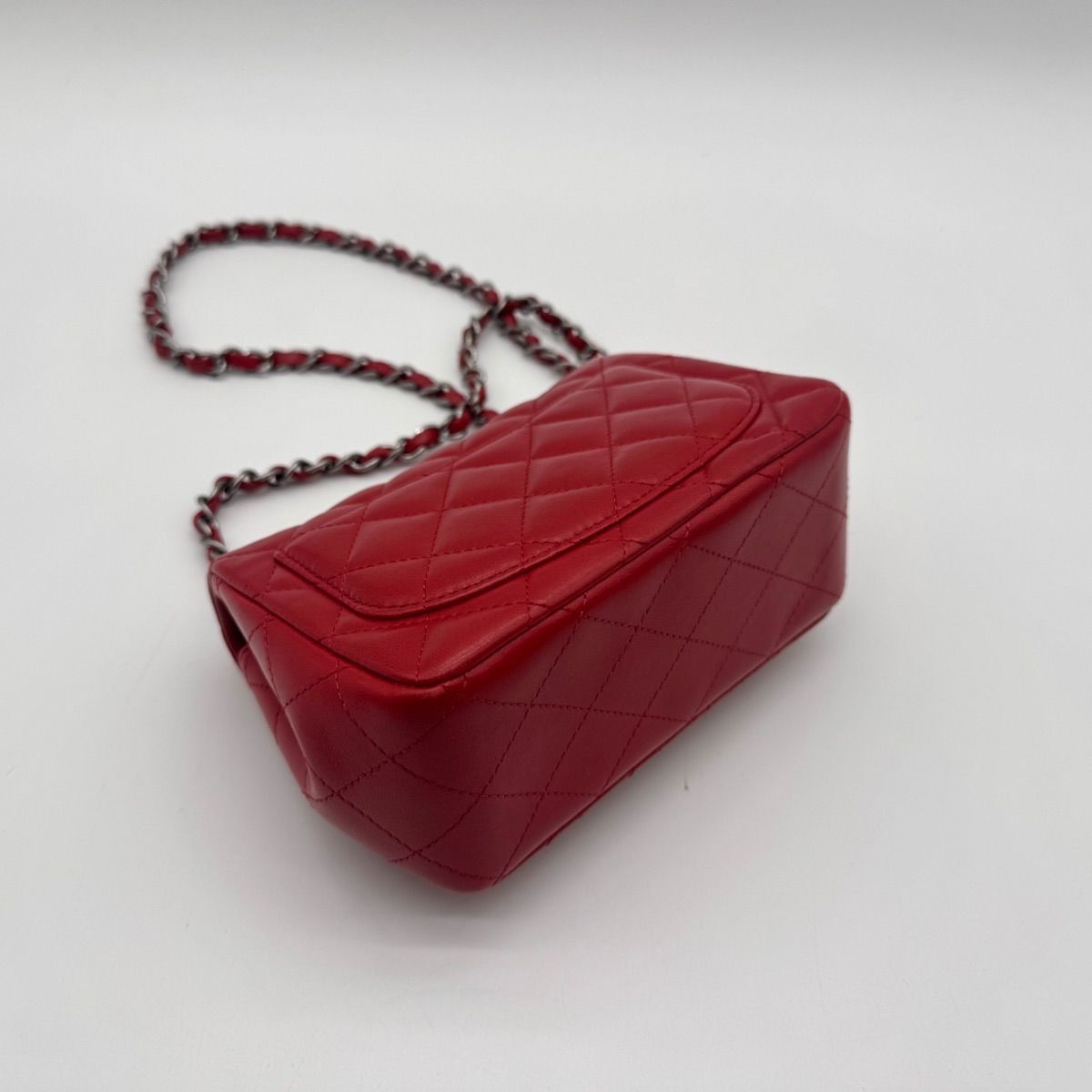 大人気✨CHANEL シャネル ショルダーバッグ マトラッセ ターンロック 