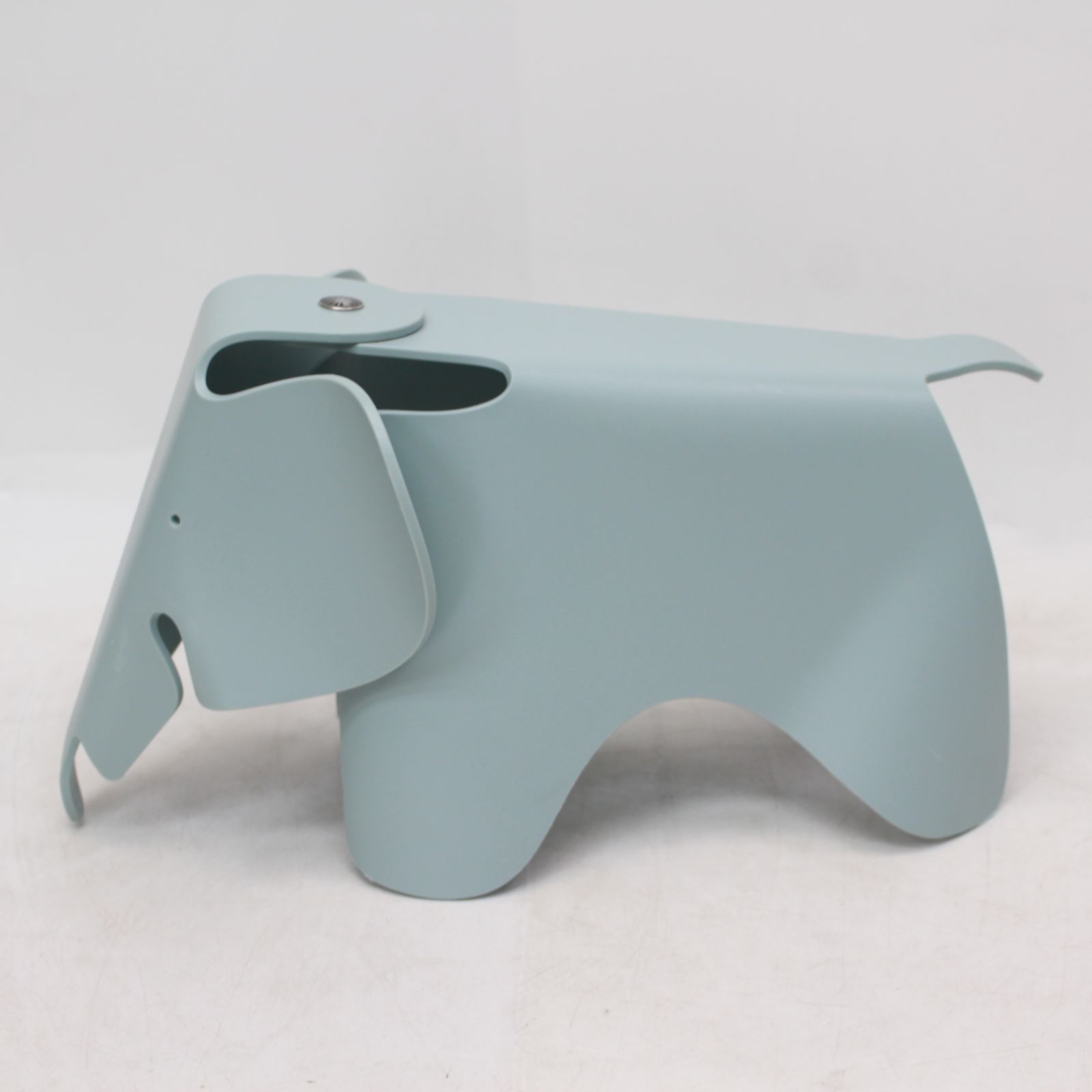 【購入後未開封】★★イームズエレファントスモール　アイスグレーヴィトラ★★ 813)ヴィトラ Vitra イームズ エレファント スモール アイスグレー