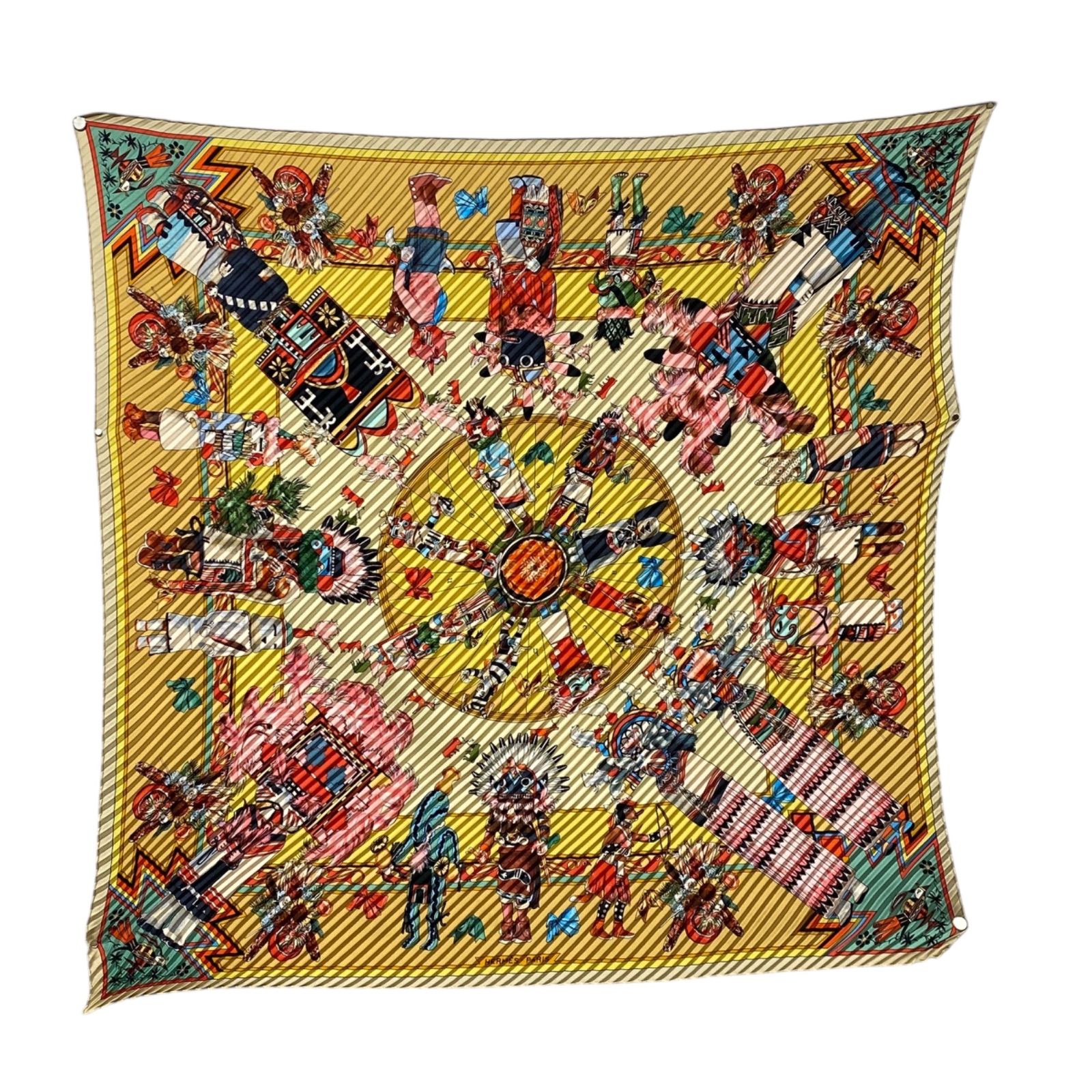 エルメス プリーツカレ Kachinas シルクスカーフ イエロー カチナ インディアンの守り神 ホピ族 HERMES AC0240 24,420円