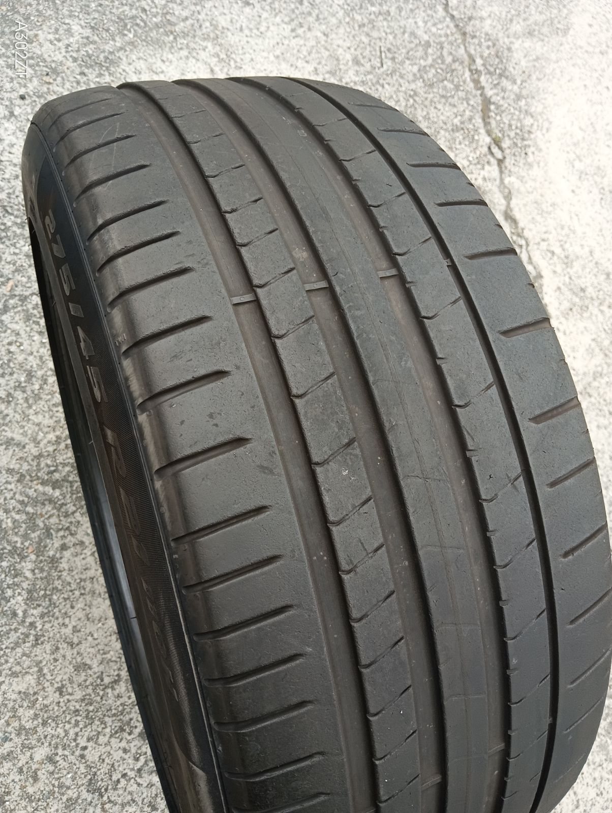 ピレリ P ZERO PZ4 ４輪 275/45R21 1本　D4-6