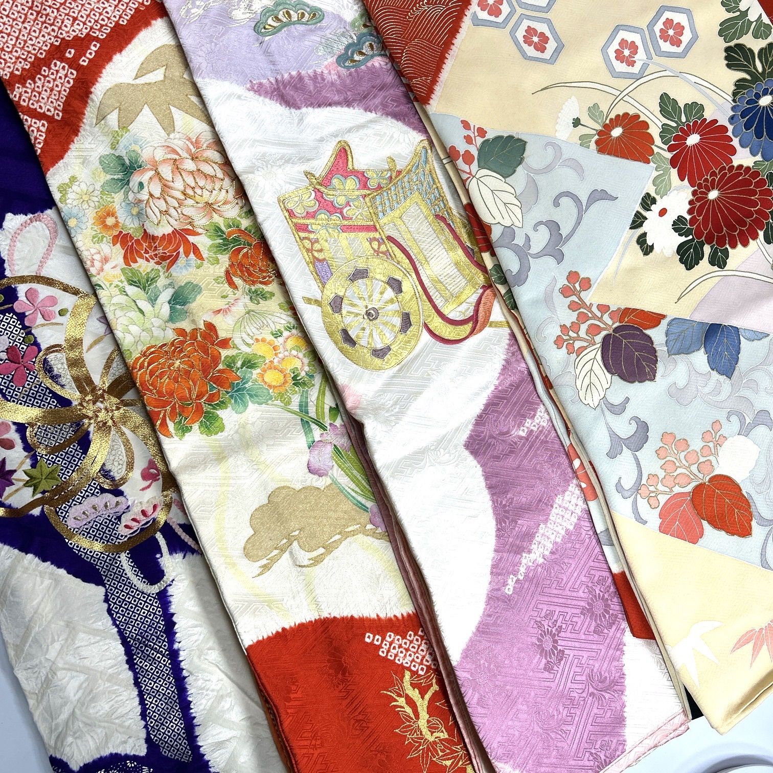 振袖 4枚 正絹 着物まとめ売り【D376】同梱購入歓迎 リメイク 着付け