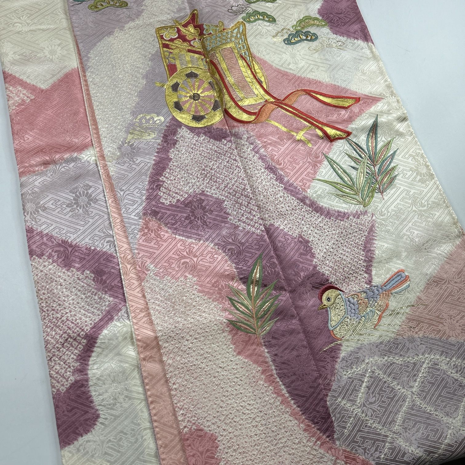 振袖 4枚 正絹 着物まとめ売り【D376】同梱購入歓迎 リメイク 着付け