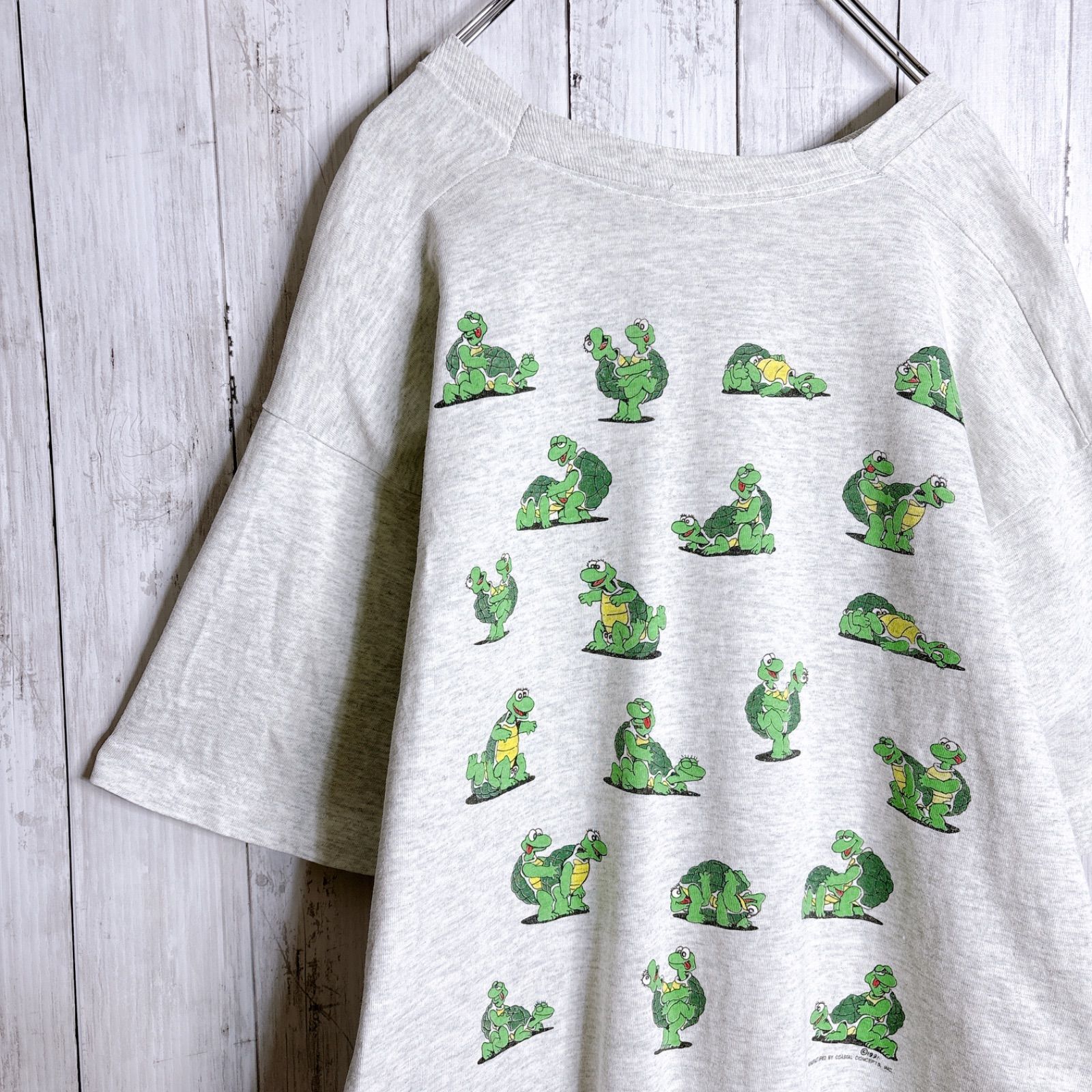 【お宝古着】90s Vintage USA古着 四十八手 亀 アニマル 動物 総柄 両面 グレー 半袖Tシャツ