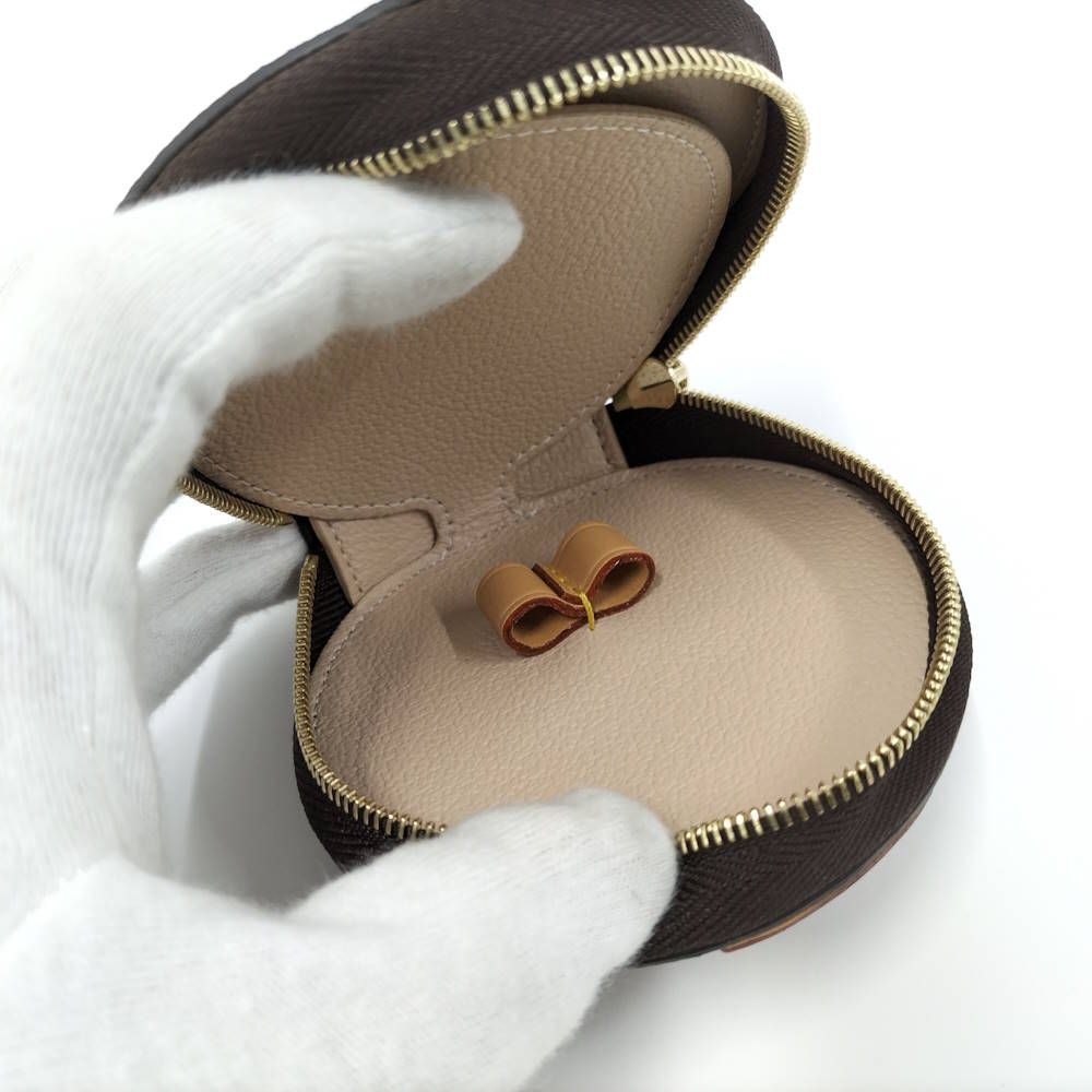 Buy from Japan Easily