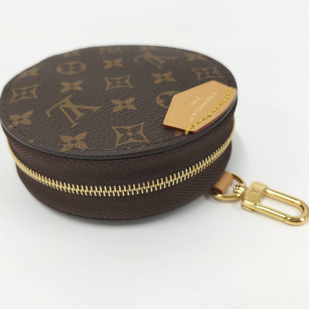 Buy from Japan Easily