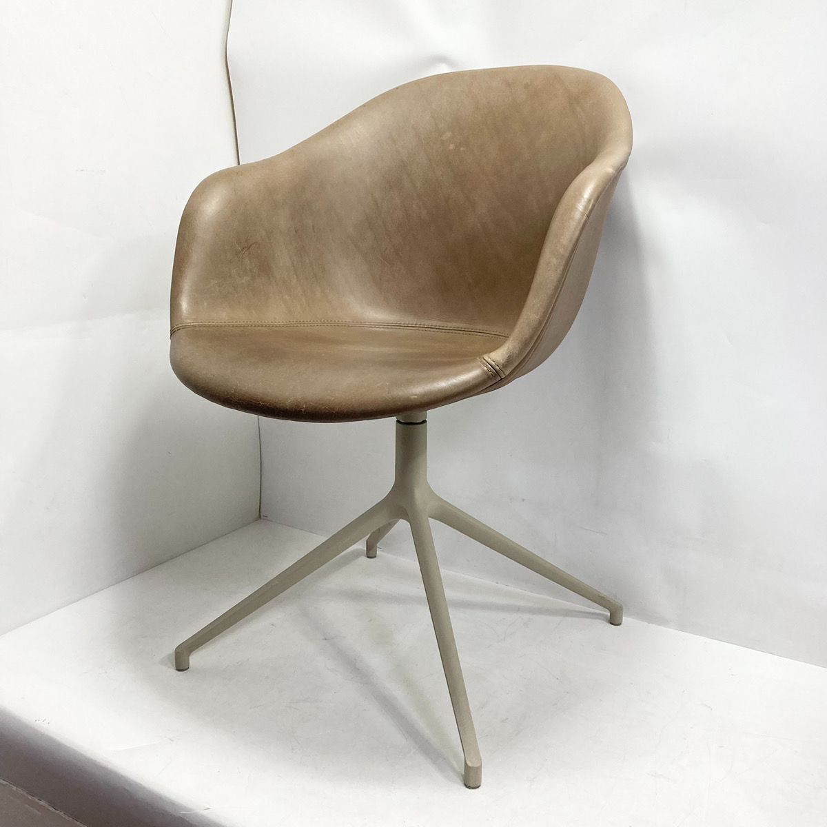 BoConcept ボーコンセプト 革チェア ブラウン - メルカリ