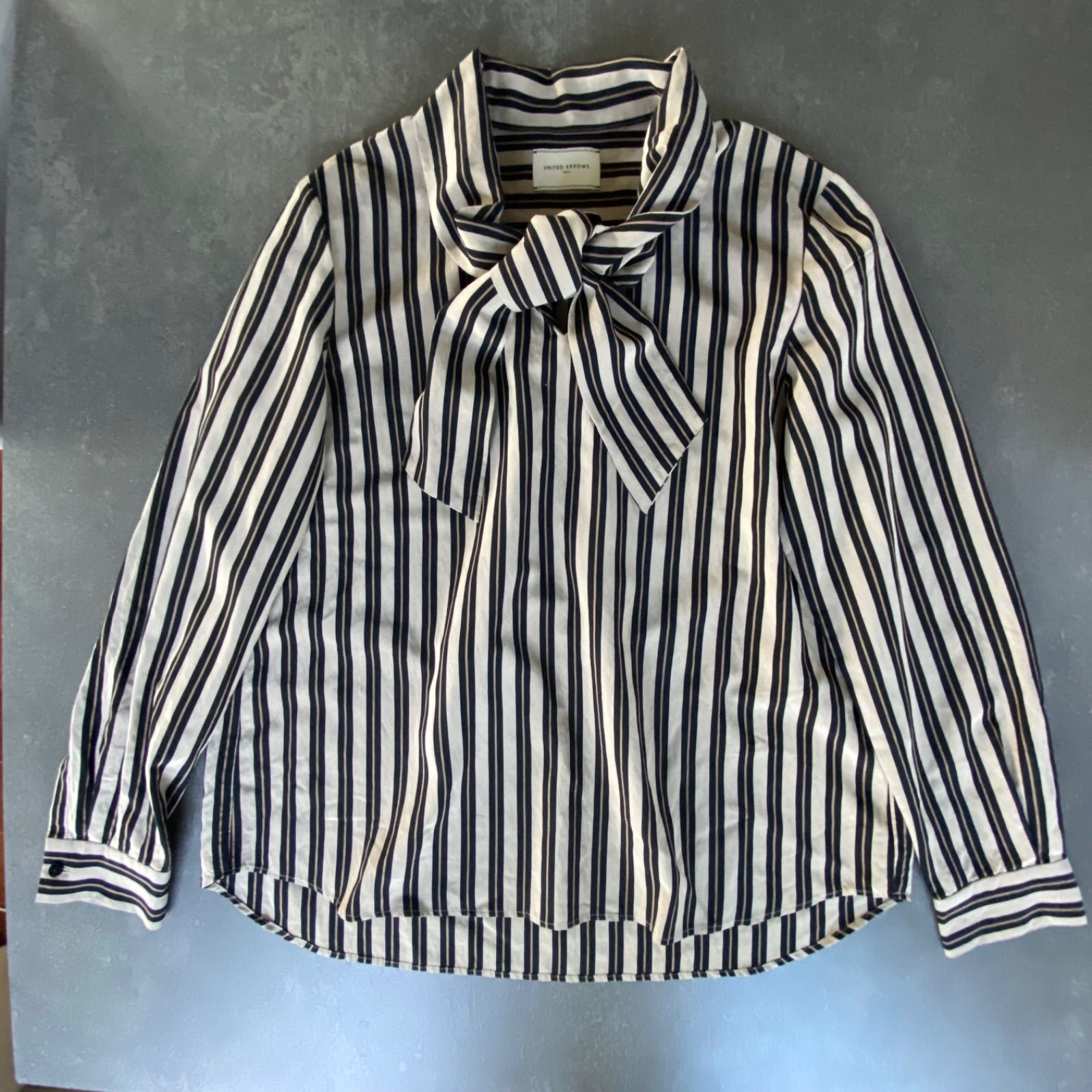 極美品⭐︎UNITED ARROWS ユナイテッドアローズ ボウタイリボン 