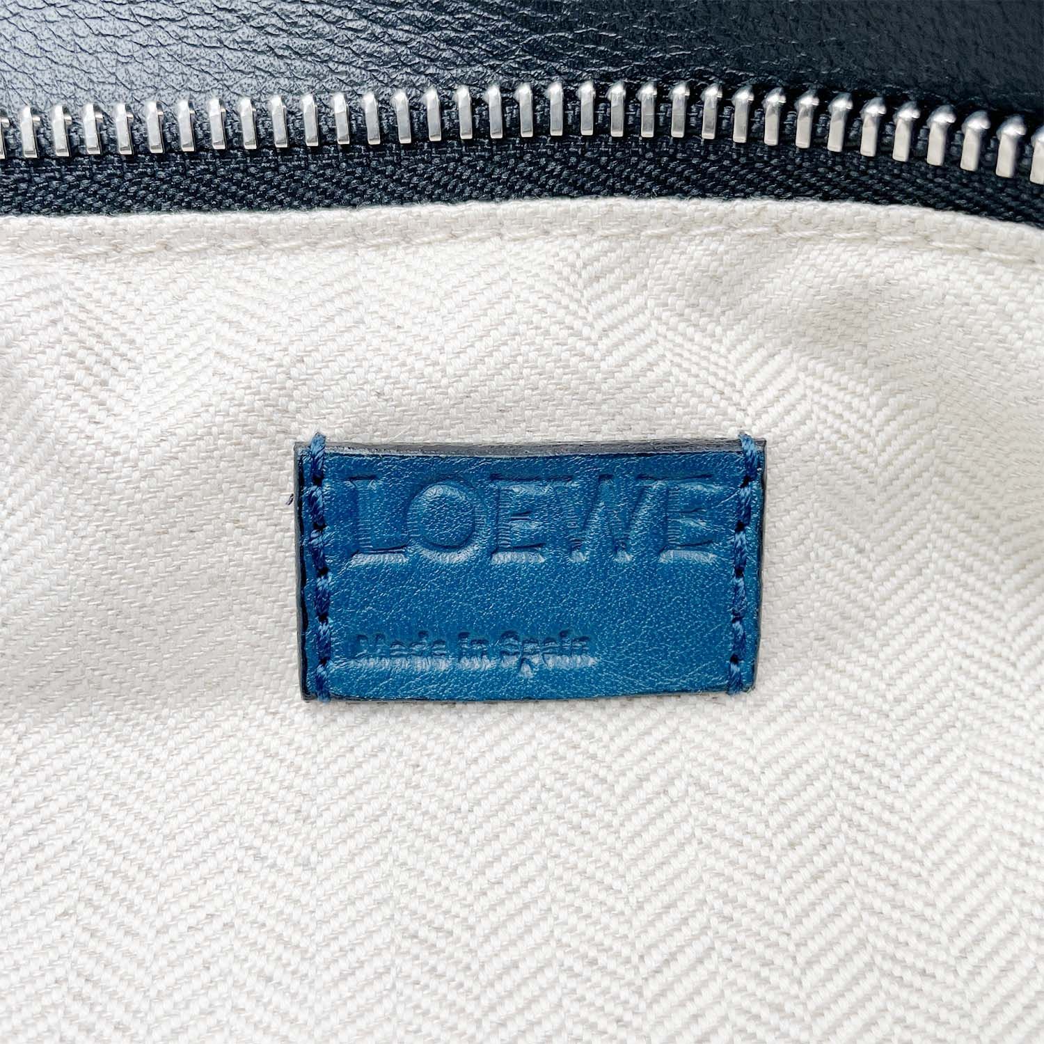 LOEWE ロエベ パズルバッグ ミディアム 幅29cm 2WAY ショルダー ハンド