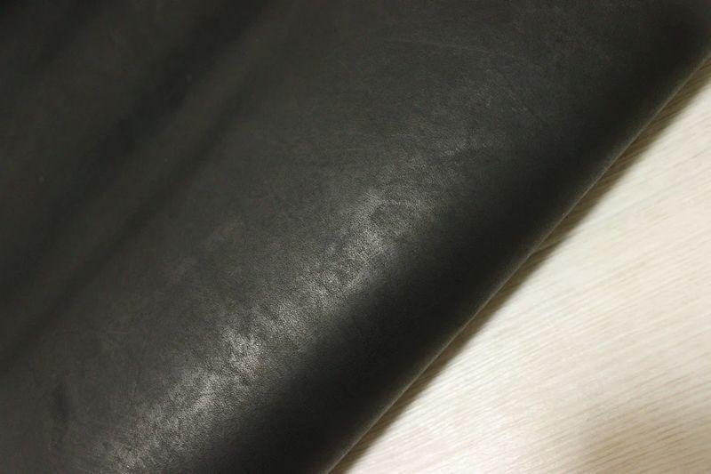ブラック 181ds ヌメ革 牛革 バングラデシュ レザー 素上げ はぎれ 一枚革 レザークラフト 革 皮 本革 diy 生地 材料
