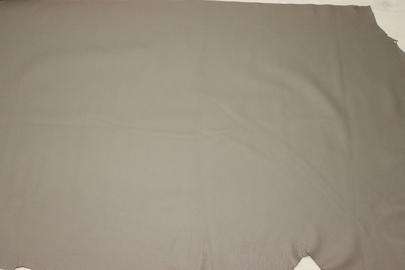 モカグレー 269ds クロム革 牛革 イタリア レザー シュリンク加工 はぎれ 一枚革 レザークラフト 革 皮 本革 diy 生地 材料