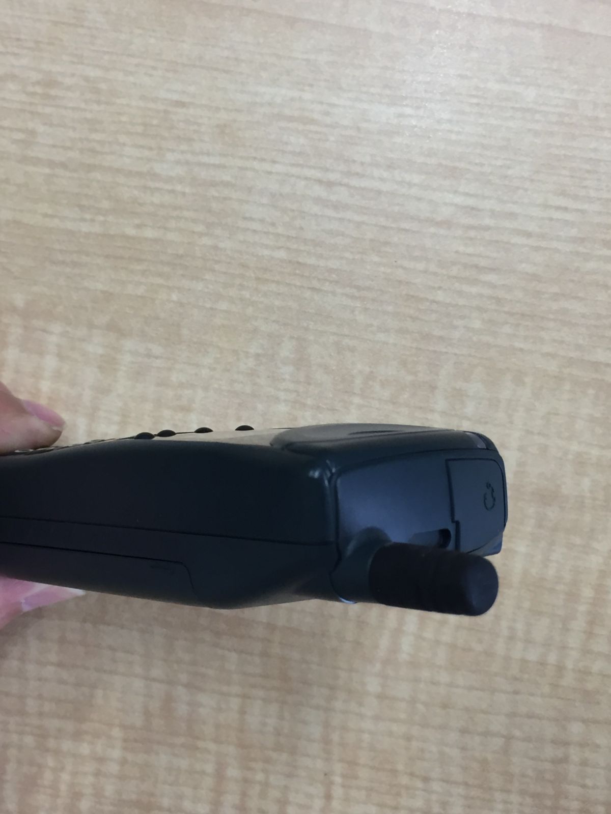スマートフォン・携帯電話 モックアップ IDO DIGITAL by SANYO M263