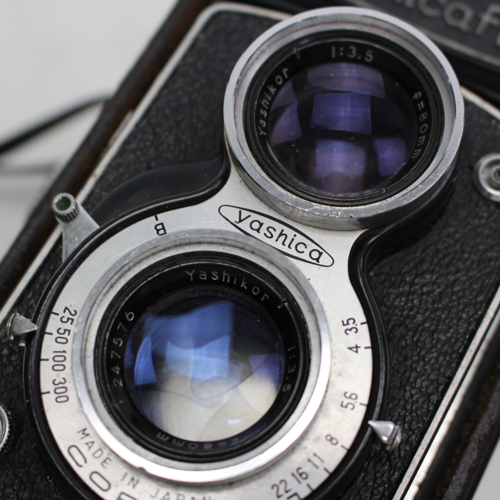 714)ヤシカ Yashicaflex 二眼レフカメラ シャッターOK ジャンク品