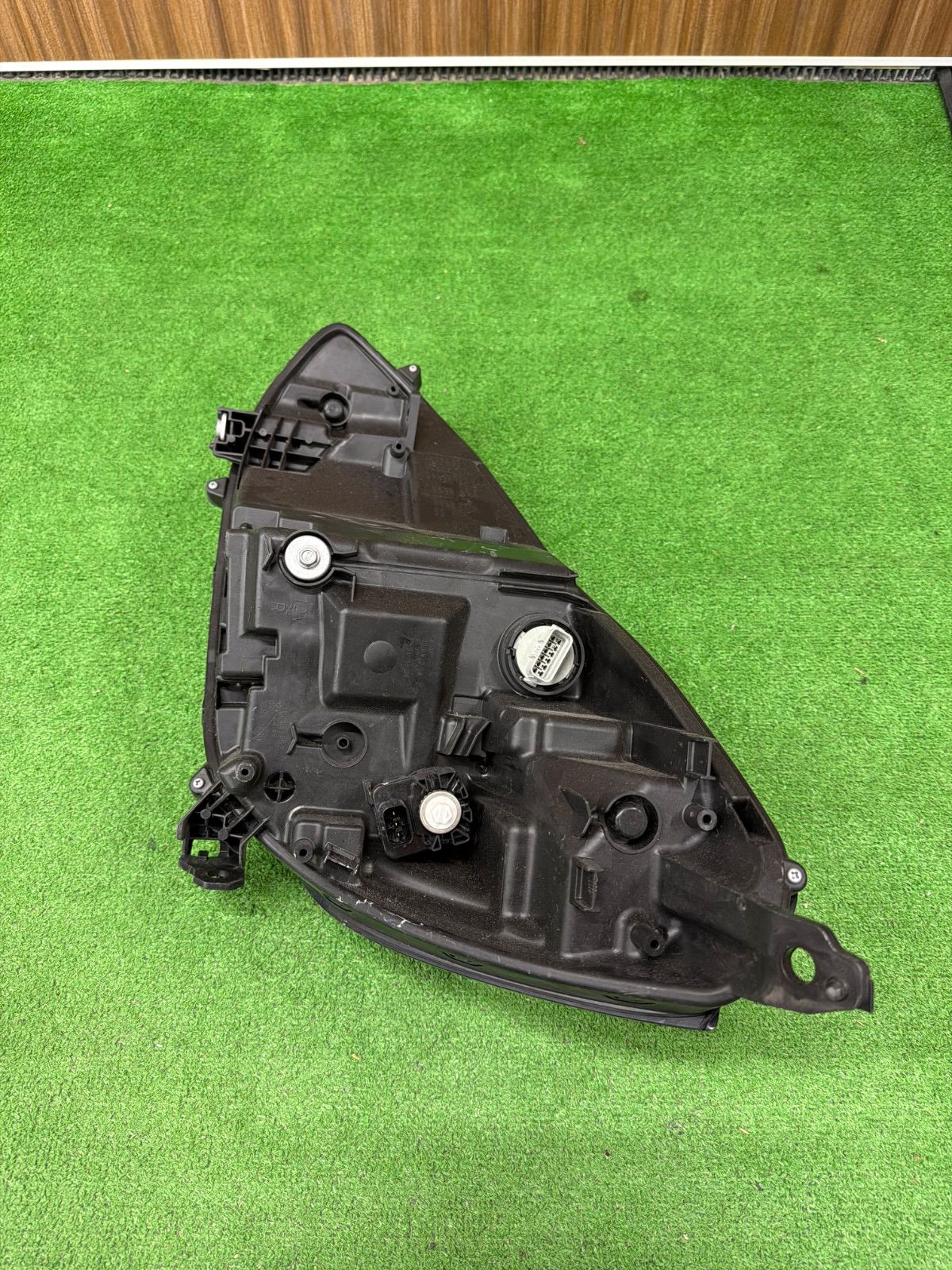 ホンダ フィット GR1 GR3 純正 右側 ヘッドライト STANLEY W4395 (628