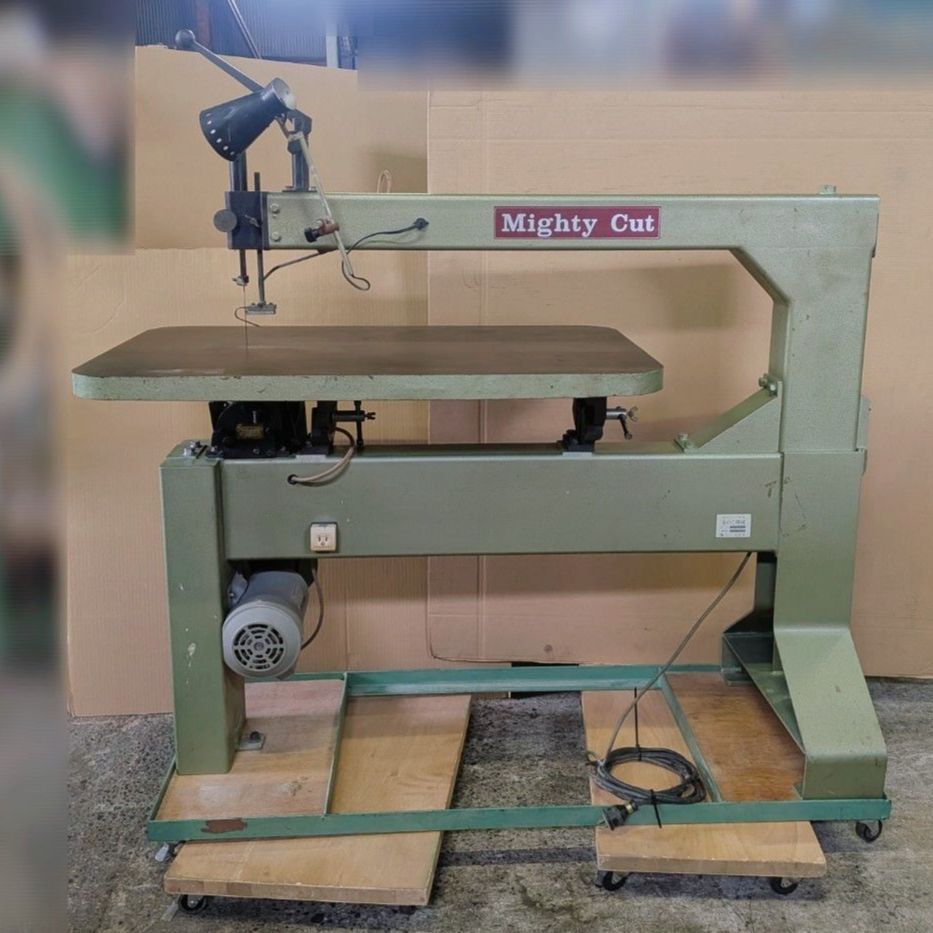 【中古・実働品】YUTAKA、ユタカ、大型糸のこ機械、糸ノコ盤、MC-1000、Mighty Cut、鋳鉄製、100V仕様【送料要相談】